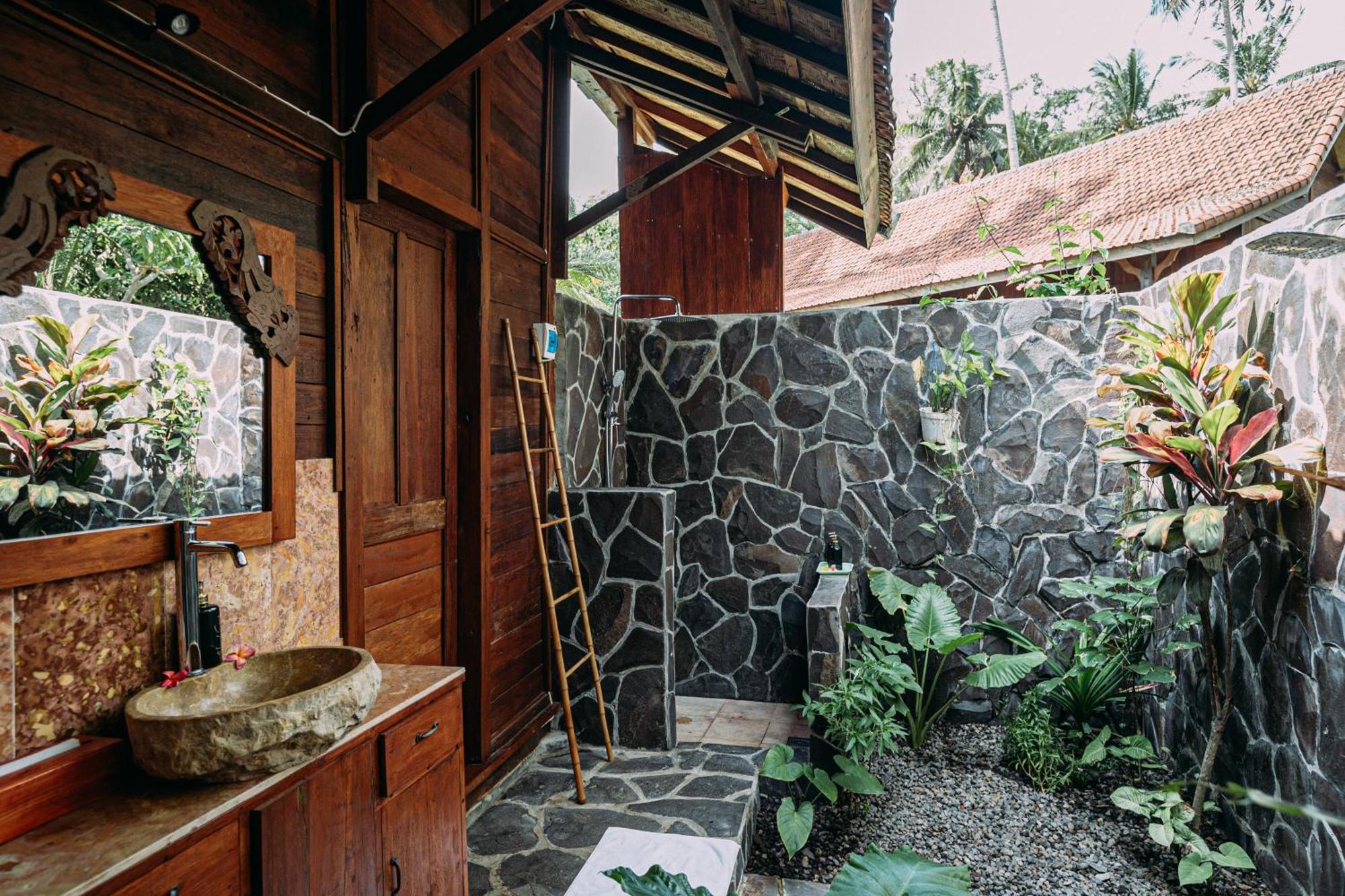Wooden House Candidasa Manggis  Luaran gambar